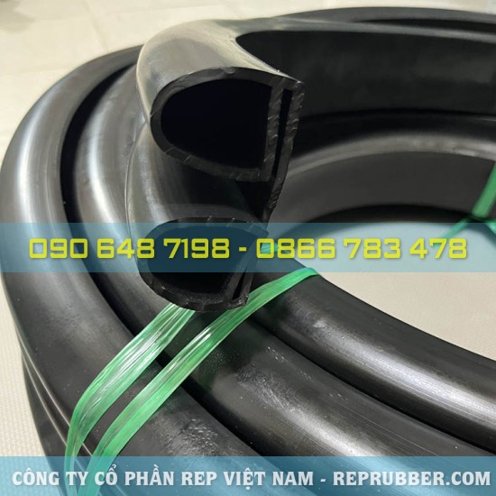 Gioăng cao su EPDM chữ E 77x45x3