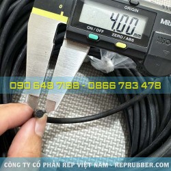 Ron cao su xốp EPDM đen phi 4 Ron cao su xốp EPDM đen phi 4