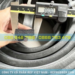 Gioăng cao su xốp EPDM chữ nhật 10x30 Gioăng cao su xốp EPDM chữ nhật 10x30