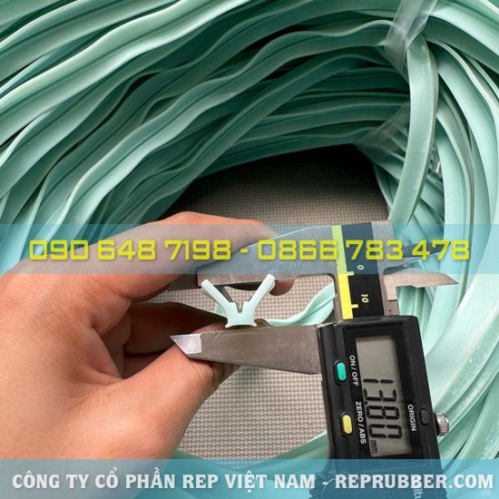 Gioăng cao su silicon xanh chữ U 11.6x7.7x1.8 Gioăng cao su silicon xanh chữ U 11.6x7.7x1.8