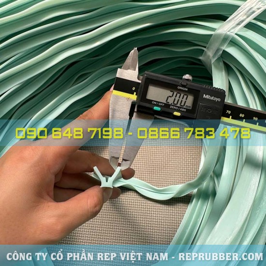 Gioăng cao su silicon xanh chữ U 11.6x7.7x1.8 Gioăng cao su silicon xanh chữ U 11.6x7.7x1.8