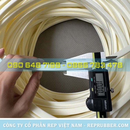 Vòng đệm silicon chữ U 10x10.6x2x L121cm Vòng đệm silicon chữ U 10x10.6x2x L121cm
