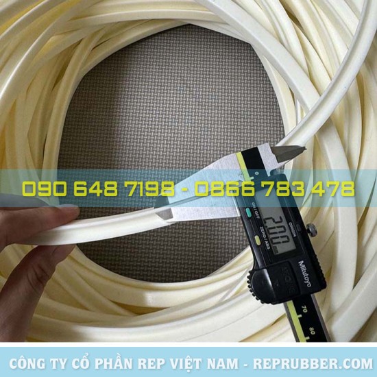 Vòng đệm silicon chữ U 10x10.6x2x L121cm Vòng đệm silicon chữ U 10x10.6x2x L121cm