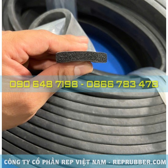 Gioăng cao su xốp chữ nhật 8x40
