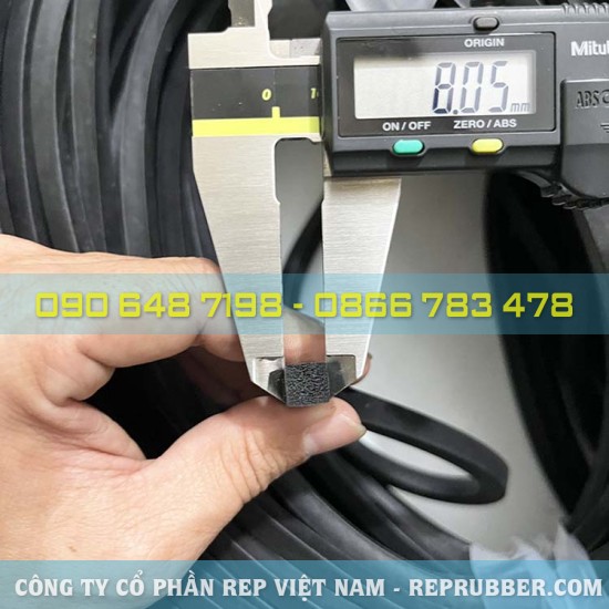 Gioăng cao su xốp vuông 8x8