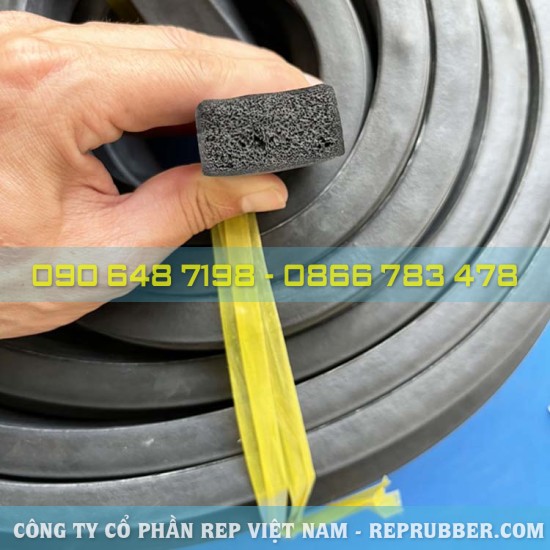 Gioăng cao su xốp chữ nhật 15x30