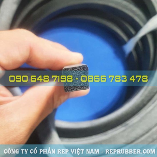 Gioăng cao su xốp vuông 12x12