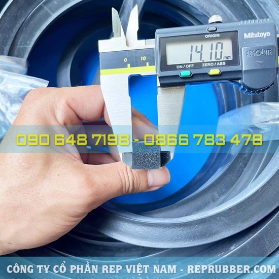 Gioăng cao su xốp vuông 14x14