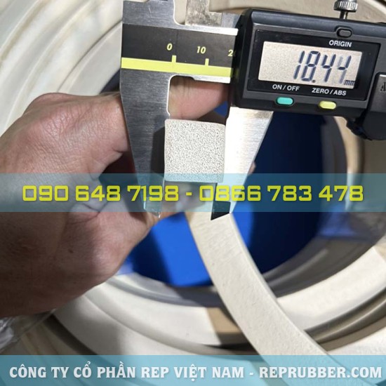 Gioăng cao su xốp vuông 16x16