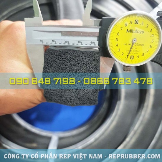 Gioăng cao su xốp vuông 40x40