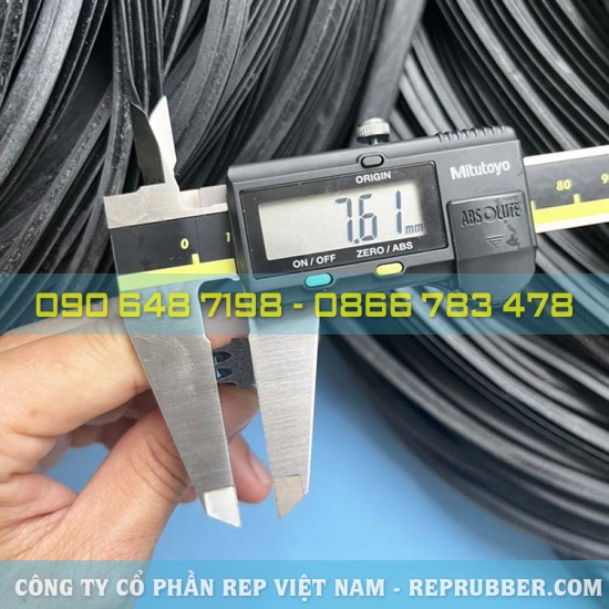 Gioăng xốp đàn hồi EPDM 9.5x8x4