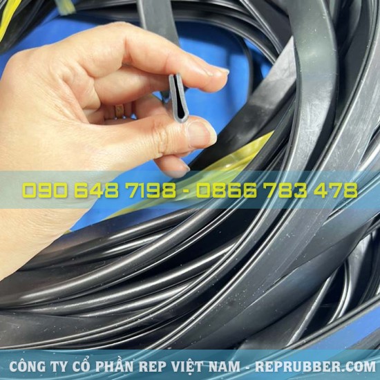 Gioăng cao su EPDM chữ U 6x17x1, khe 2.8mm
