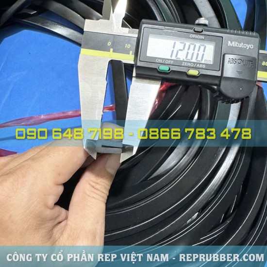 Gioăng cao su EPDM chữ U 6x12x2.5, khe 1mm Gioăng cao su EPDM chữ U 6x12x2.5, khe 1mm