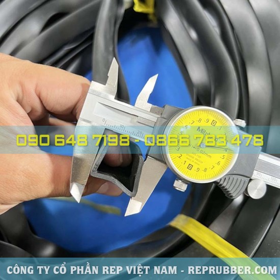 Gioăng cao su EPDM chữ U 24x20x2, khe 20mm